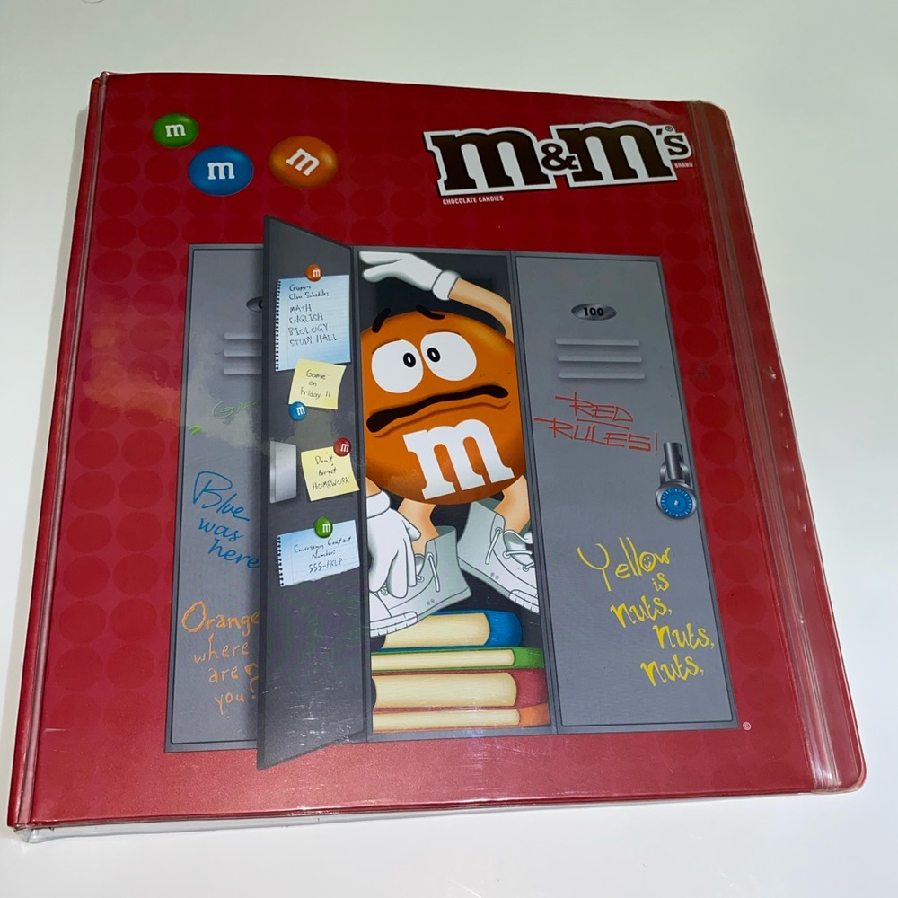 💸⭐️M&M’s Ring Binder